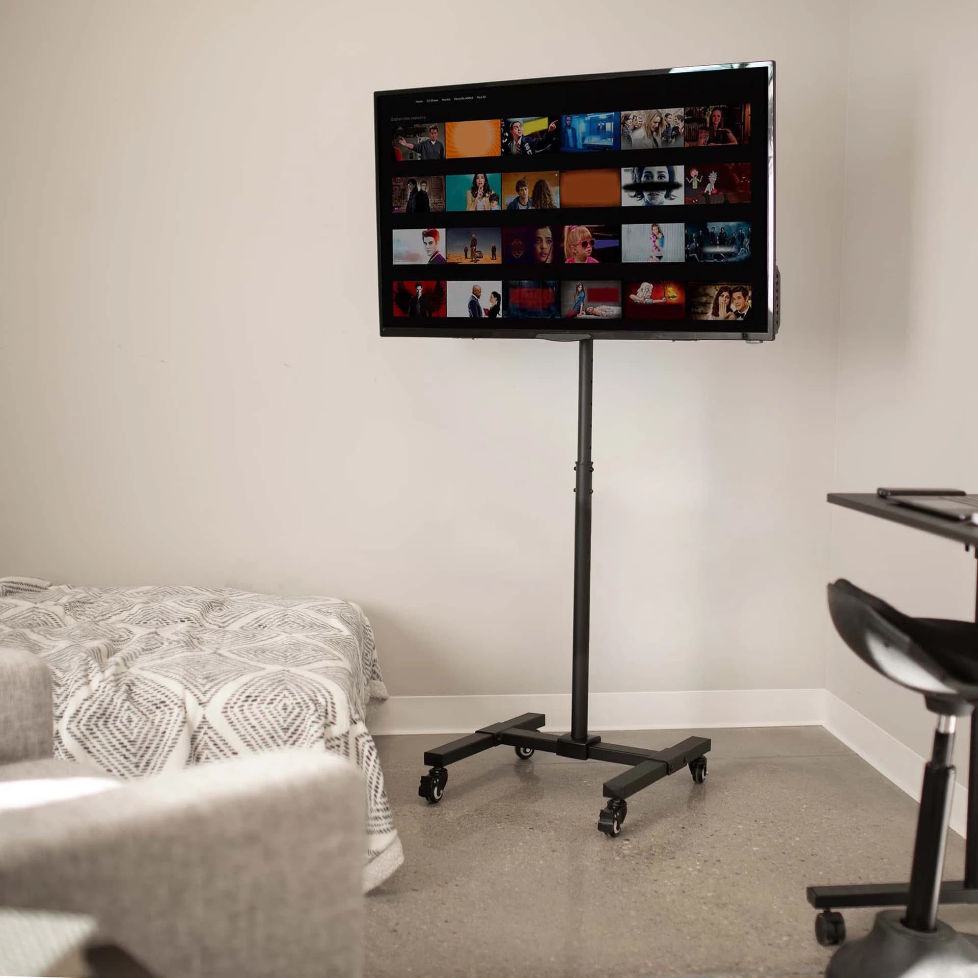 Mobile TV Cart - 13" to 50" Screens