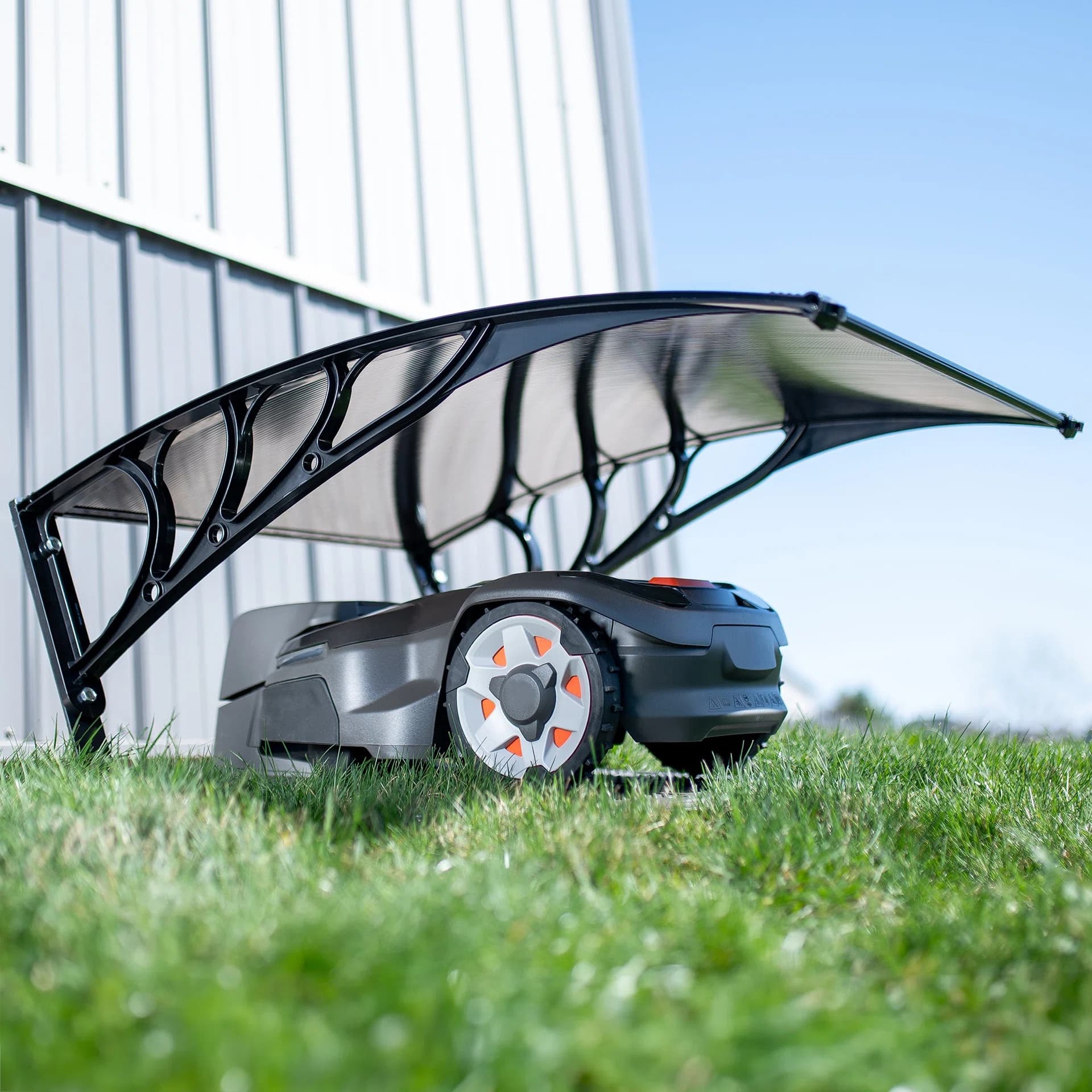 Life Finds by VIVO Robotic Lawn Mower Shade