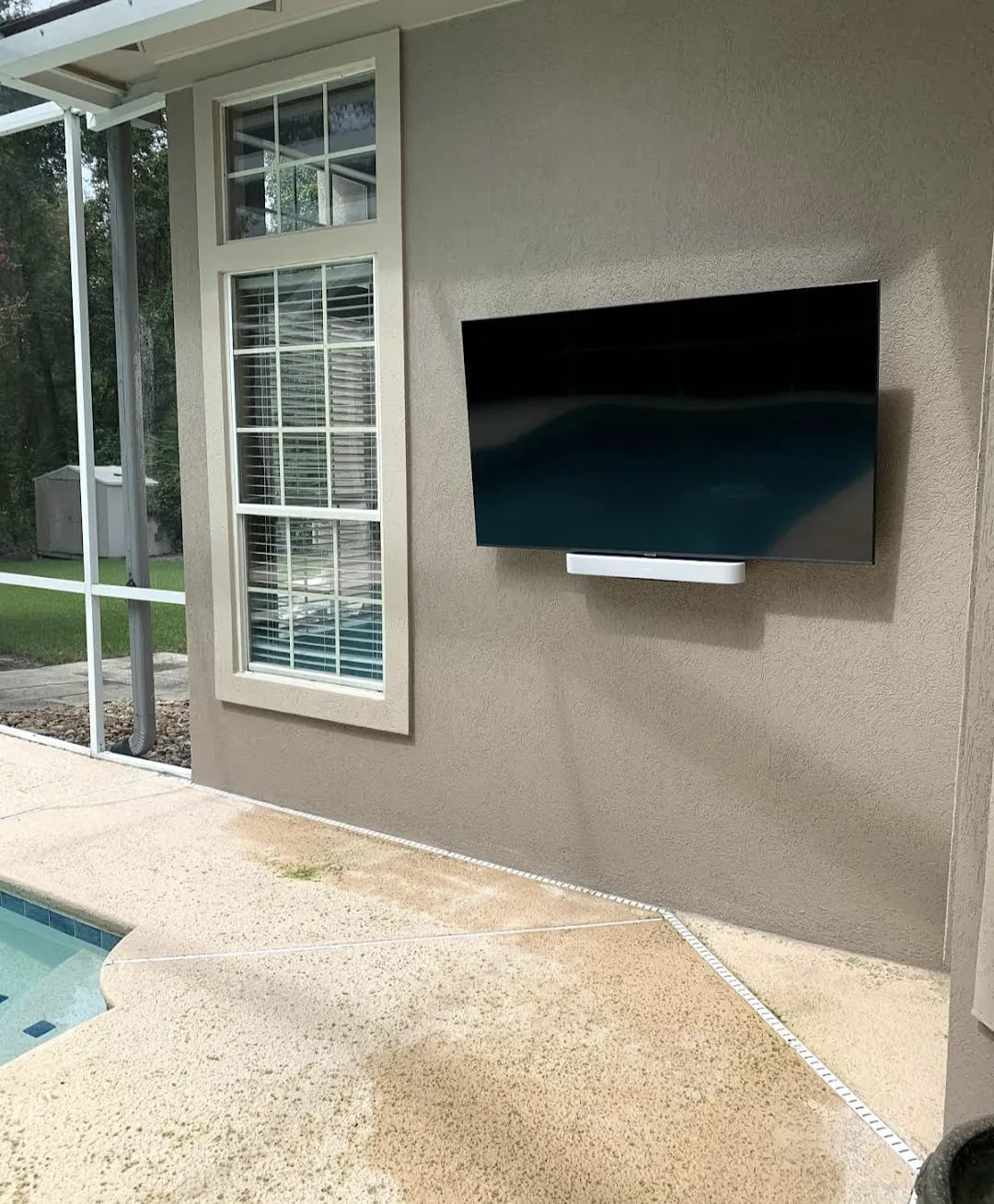 Real outdoor television installation
