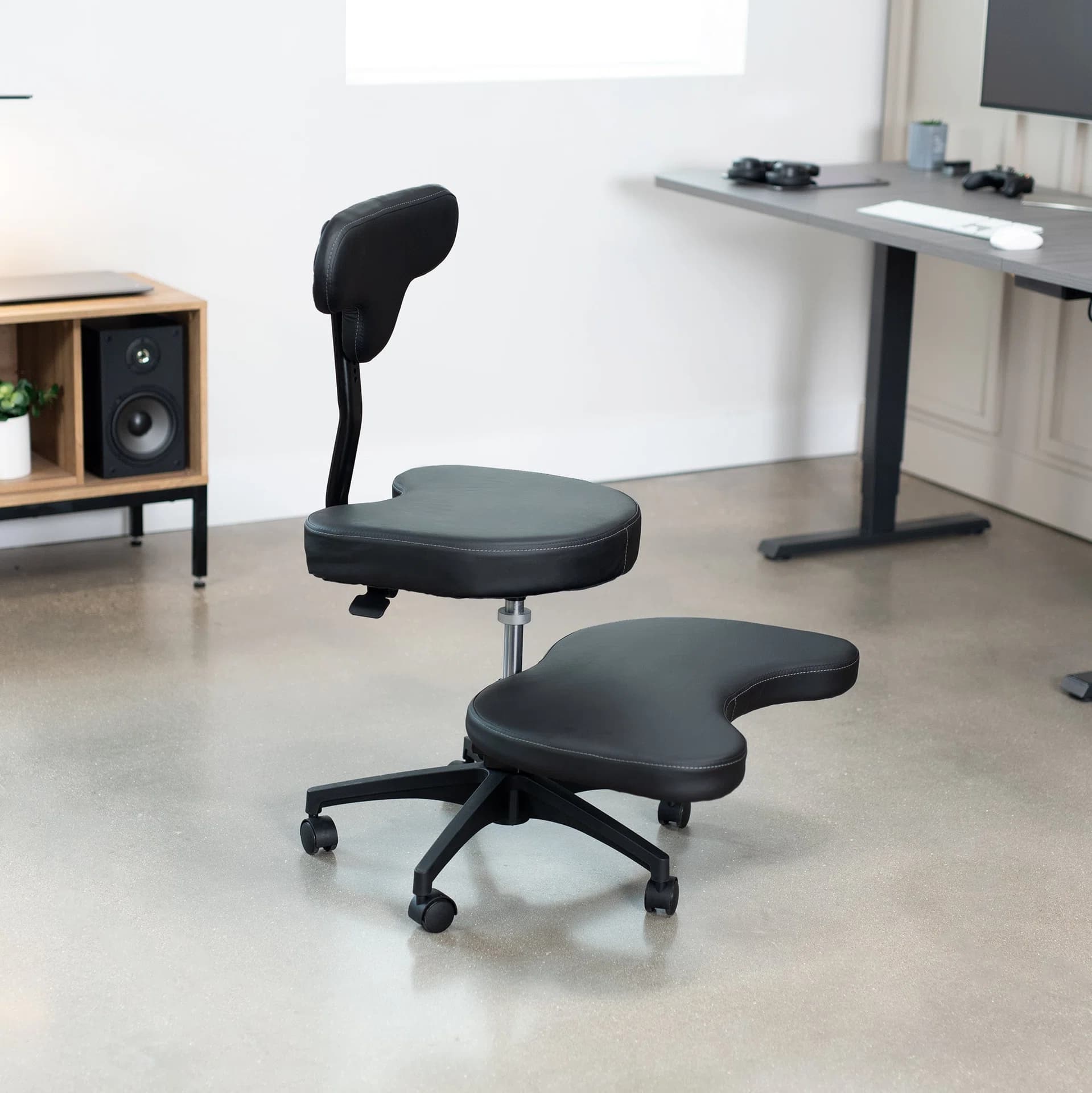Cross Legged Office Chair with Wheels
