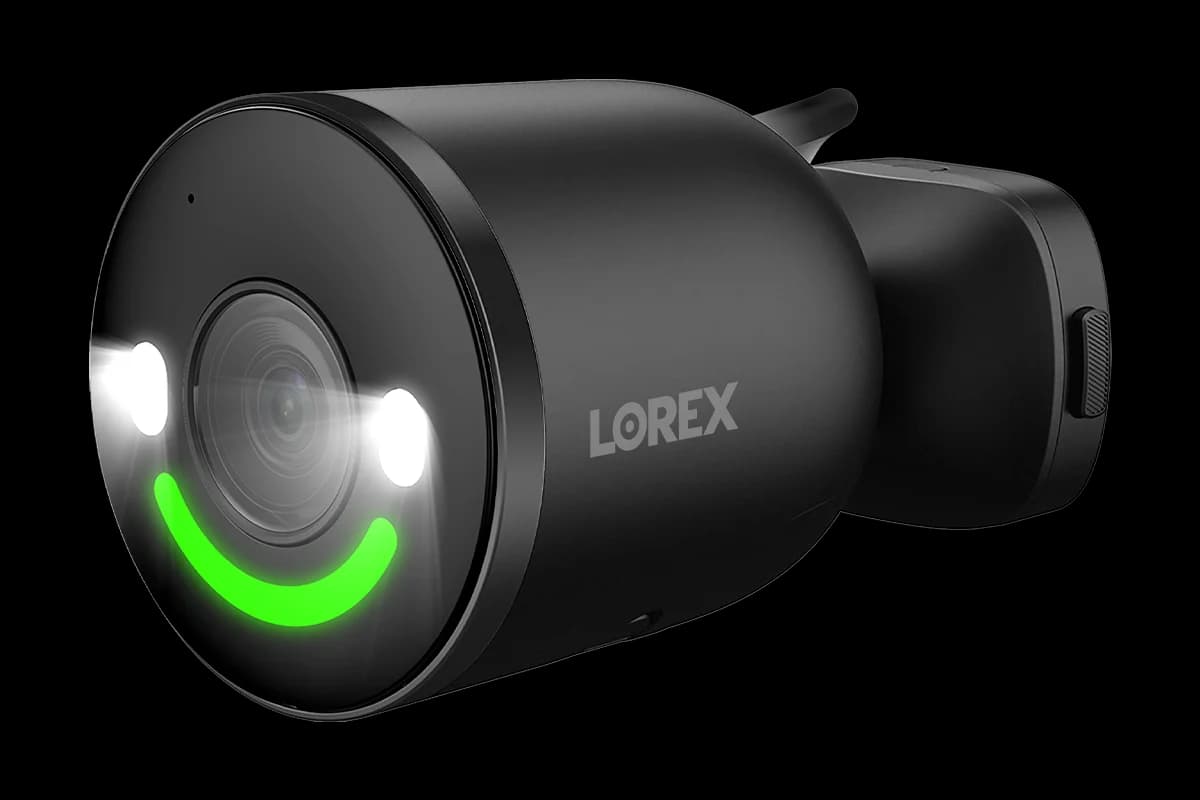 Lorex 4K Spotlight Indoor/Outdoor Wi-Fi 6 Security Black Camera with Smart Security Lighting - Amazon