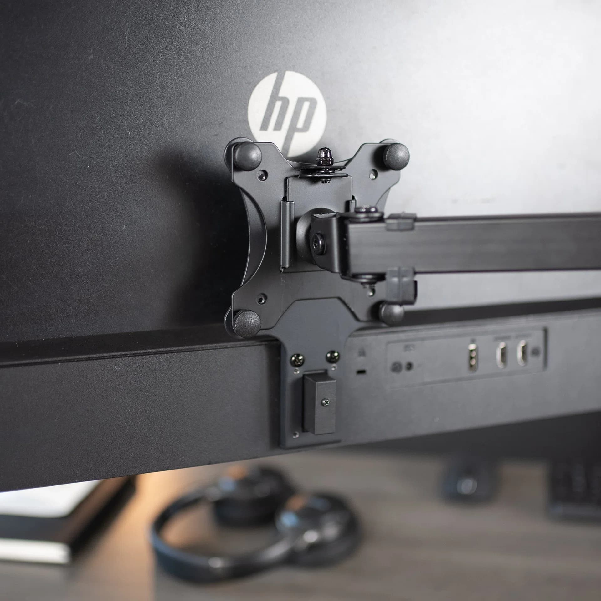 VESA Adapter for Compatible HP M-Series Monitors